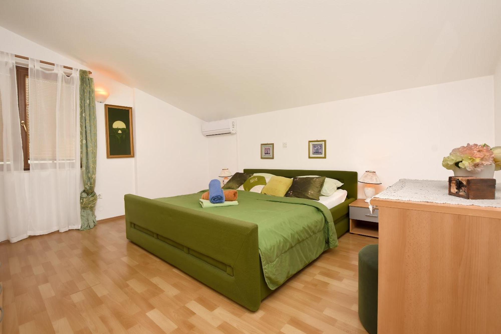Apartment And Rooms Artina Vodice Kültér fotó