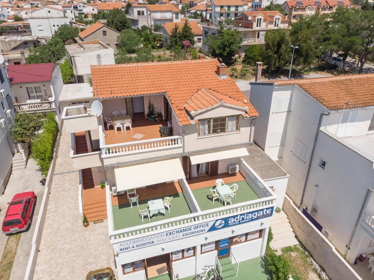 Apartment And Rooms Artina Vodice Kültér fotó